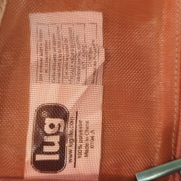 LUG - Tango Red Quilted Zip Around Travel Wallet with Wristlet - Picture 5 of 6